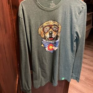 Wild Tribute Dog Graphic Long Sleeve Shirt in Gray Green